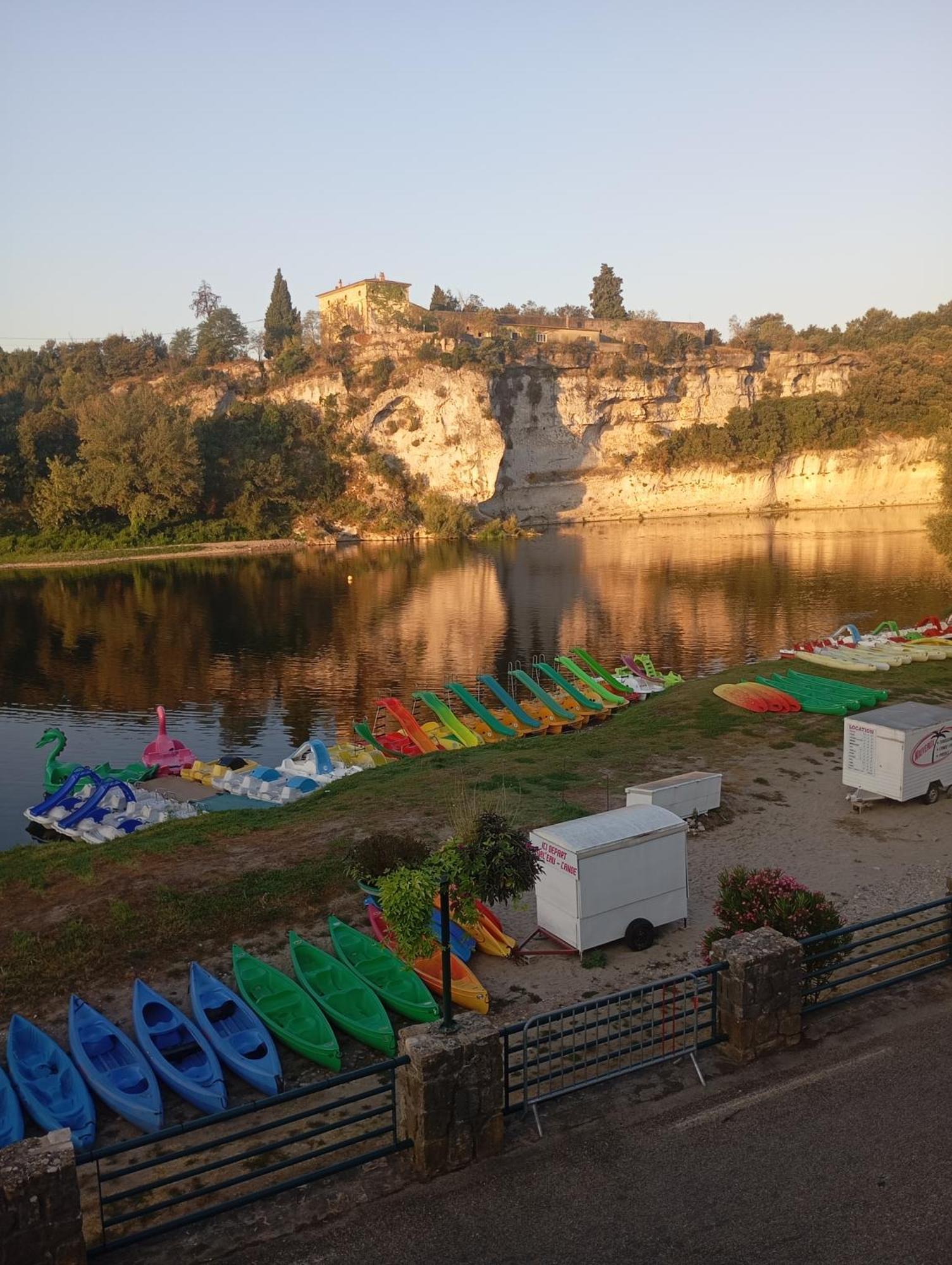 Saint-Martin-dʼArdècheCairenou Locationアパートメント エクステリア 写真